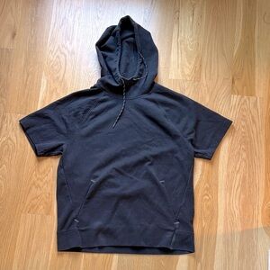 Old Navy Active Black Short-Sleeve Hoodie